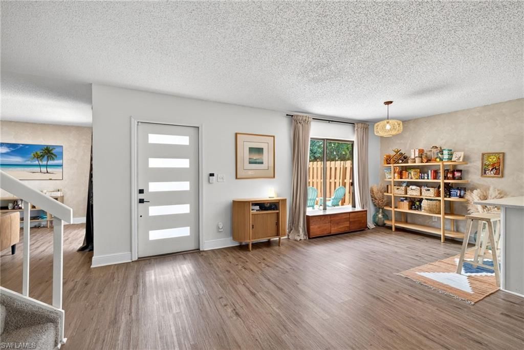1466 Park Shore Cir , Unit 3, Fort Myers, FL 33901 Photo