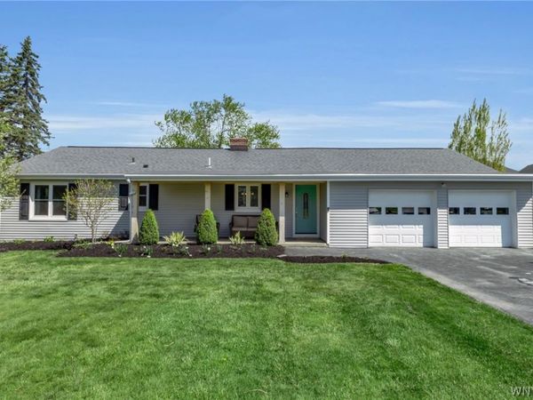 7318 Michael Road, Orchard Park, NY 14127