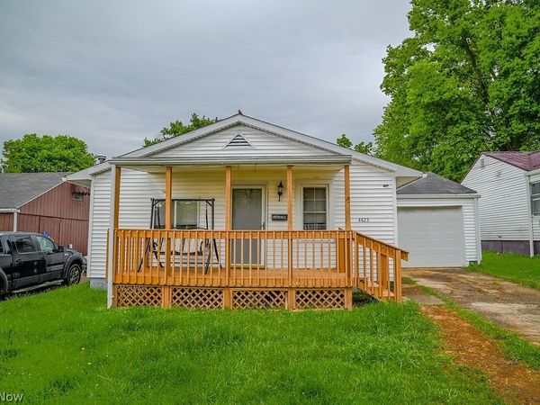 4423 12th Avenue , Parkersburg, WV 26101
