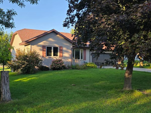 330 Arglen Drive , Owatonna, MN 55060
