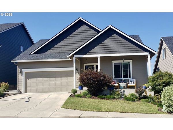 928 E 16TH ST, Lafayette, OR 97127