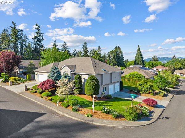 6490 SE NORMA CIR, Milwaukie, OR 97267