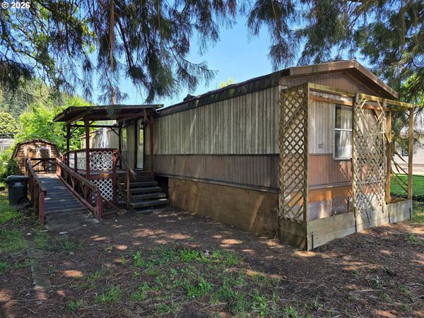 440 DIVISION AVE, Drain, OR 97435