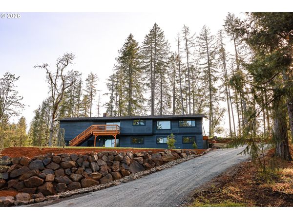 32530 DEBERRY RD, Creswell, OR 97426