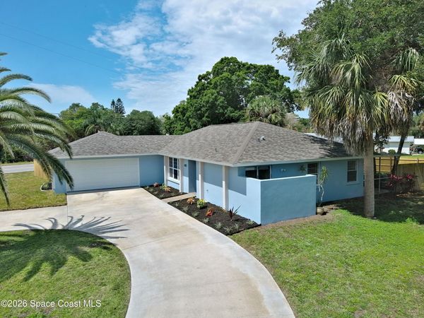 405 12th Avenue , Vero Beach, FL 32962