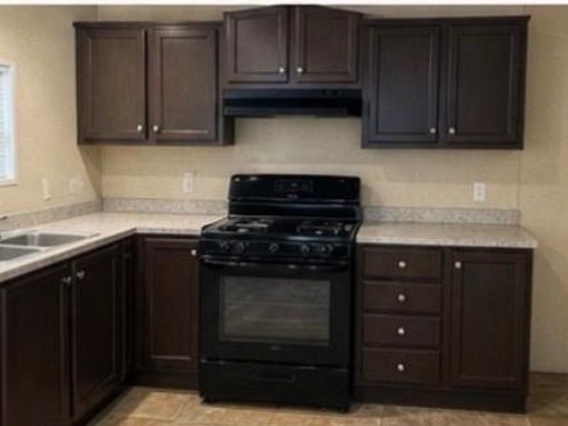 203 Midvale Avenue, Unit 1, Clyde, OH 43410 Photo 5
