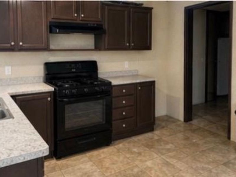203 Midvale Avenue, Unit 1, Clyde, OH 43410 Photo 6