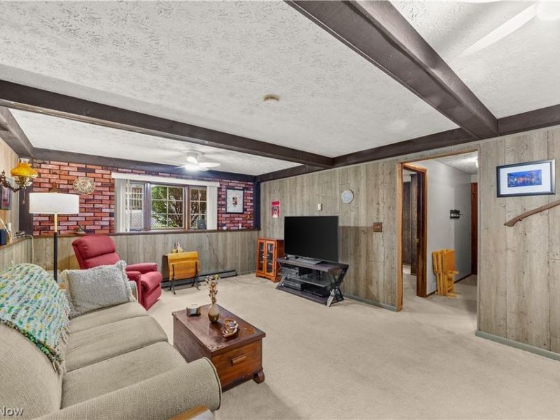176 Pinewood Drive, Elyria, OH 44035 Photo 15