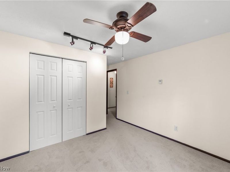 176 Pinewood Drive, Elyria, OH 44035 Photo 27