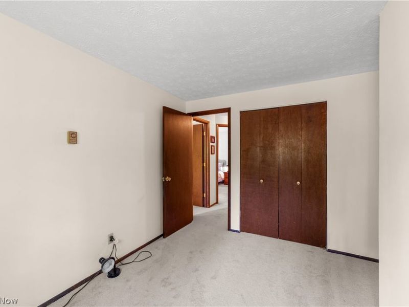 176 Pinewood Drive, Elyria, OH 44035 Photo 30