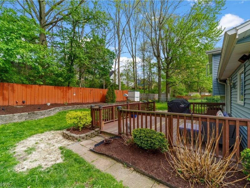 176 Pinewood Drive, Elyria, OH 44035 Photo 32