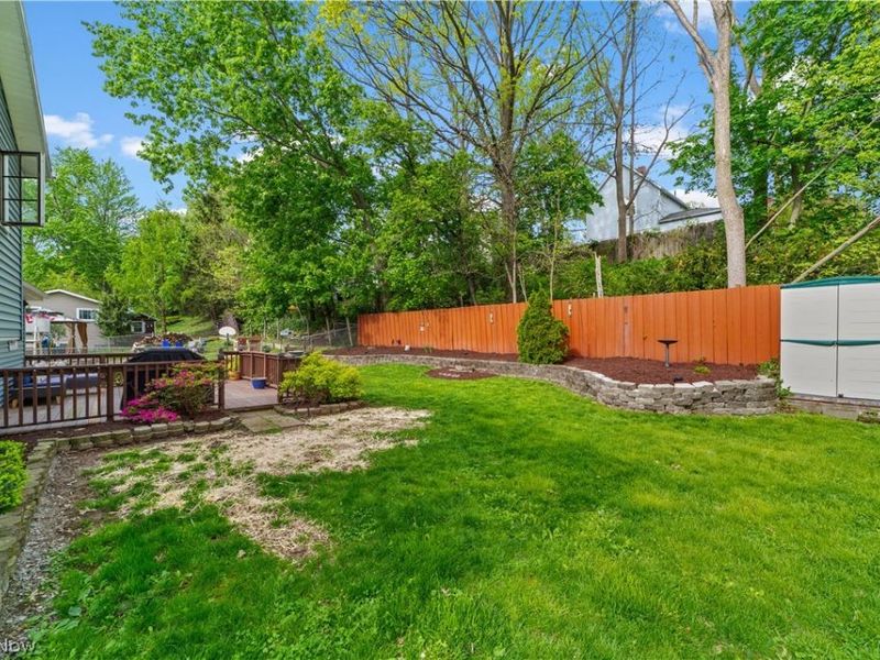 176 Pinewood Drive, Elyria, OH 44035 Photo 35