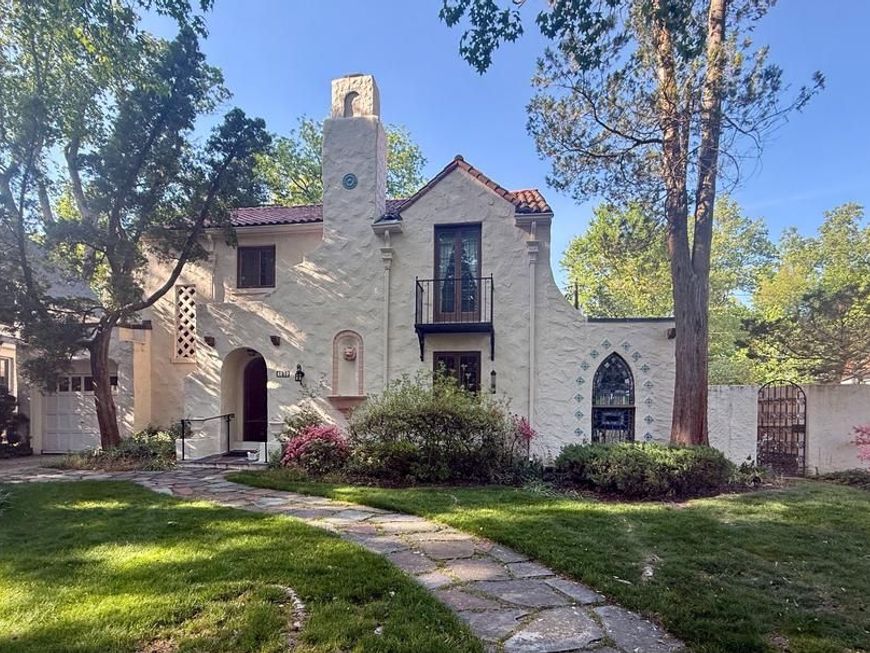 127 Hesketh Street, Chevy Chase, MD 20815 Main Photo