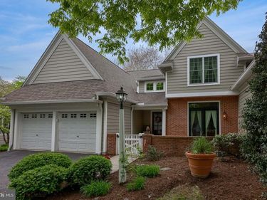 11 HIDDEN GREEN, LANCASTER, PA 17602