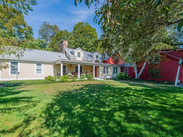 5173 Route 30, Dorset, VT 05251