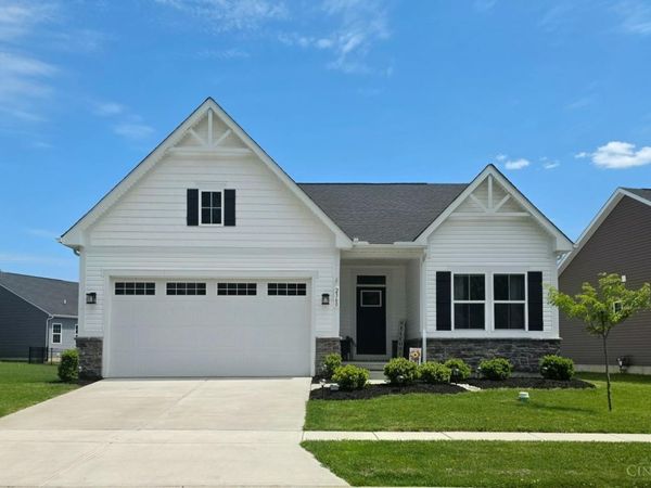 2360 Streamside Drive, Batavia, OH 45103