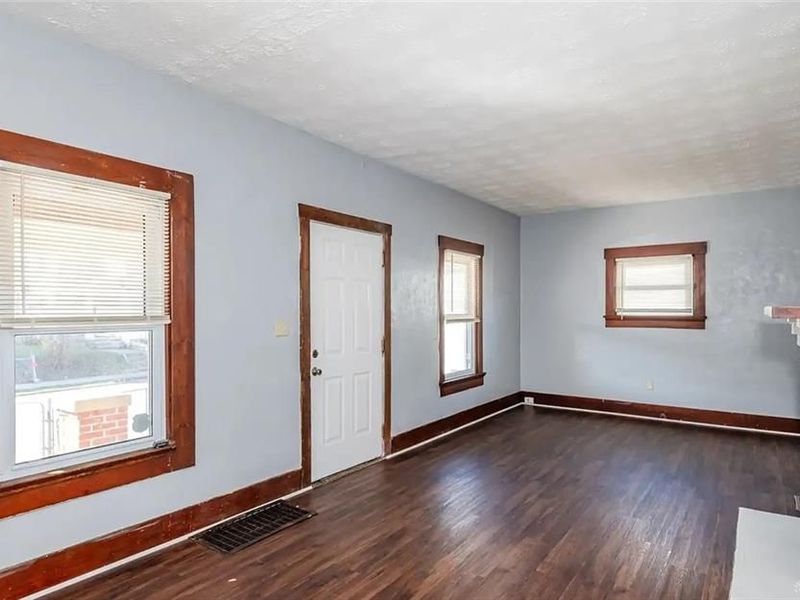 44 S Harbine Avenue, Dayton, OH 45403 Photo 4