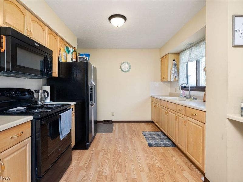 14172 & 14174 Hametown Road, Doylestown, OH 44230 Photo 24