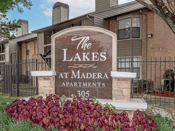 305 W Baker, Unit 1108, Baytown, TX 77429