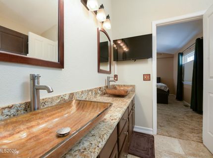 1284 Kyndal Way, Gardnerville, NV 89460 Photo