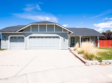 1284 Kyndal Way, Gardnerville, NV 89460 Photo