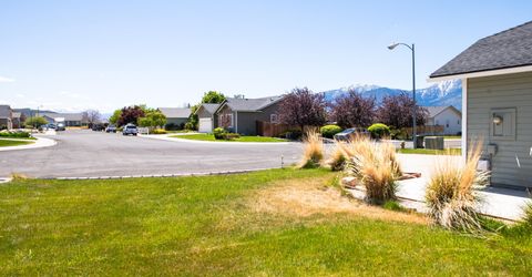 1284 Kyndal Way, Gardnerville, NV 89460 Photo