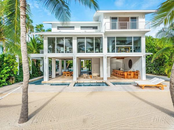 60 Ocean Front Drive, KEY LARGO, FL 33037