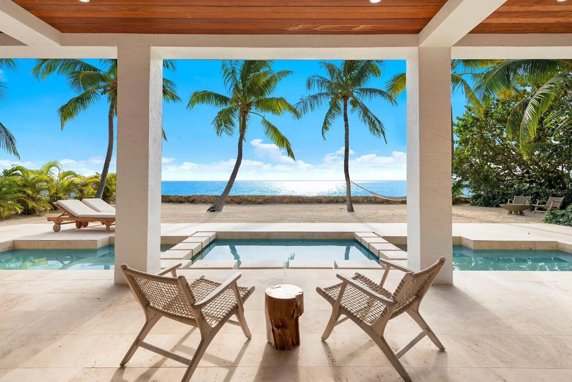 60 Ocean Front Drive, Key Largo, FL 33037 Photo