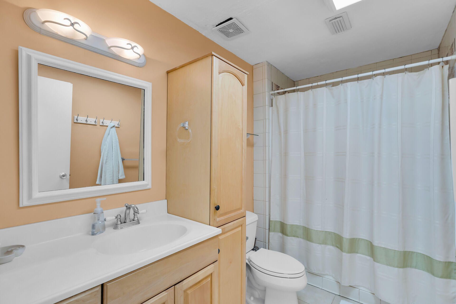190 10th Street, Unit 190, Key Colony, FL 33051 Photo