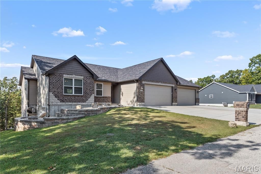 9841 Ridgecrest Drive, Hillsboro, MO 63050 Main Photo