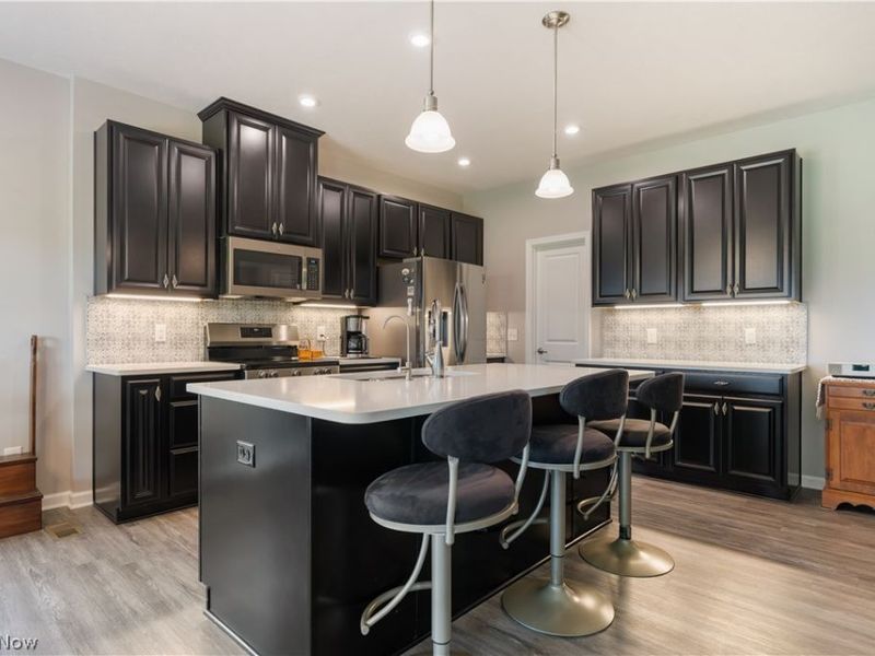5810 Quarry Lake Drive SE, East Canton, OH 44730 Photo 13