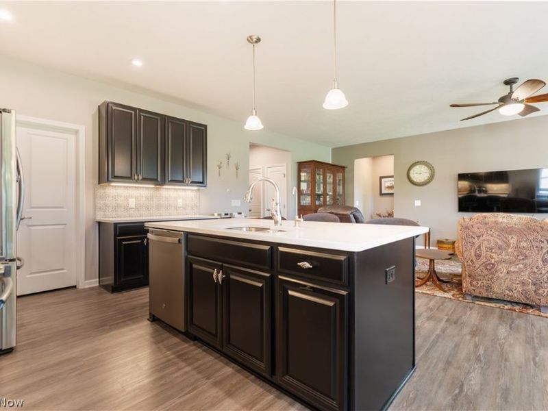 5810 Quarry Lake Drive SE, East Canton, OH 44730 Photo 16