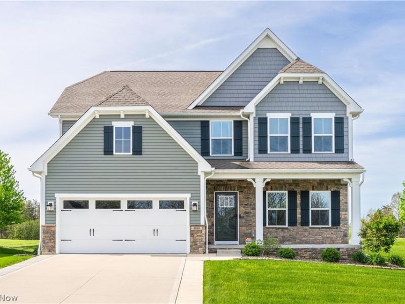 5810 Quarry Lake Drive SE, East Canton, OH 44730 Photo 2
