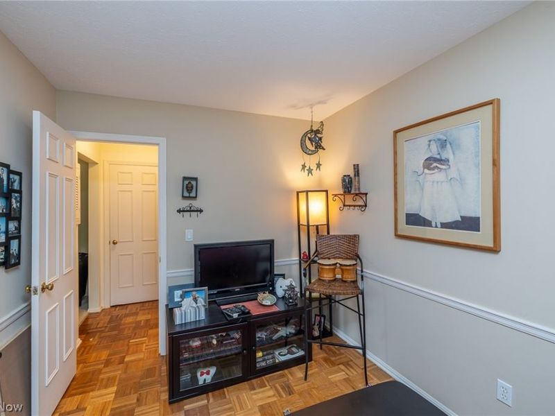 6919 W Fitzwater Road, Unit 17, Brecksville, OH 44141 Photo 18