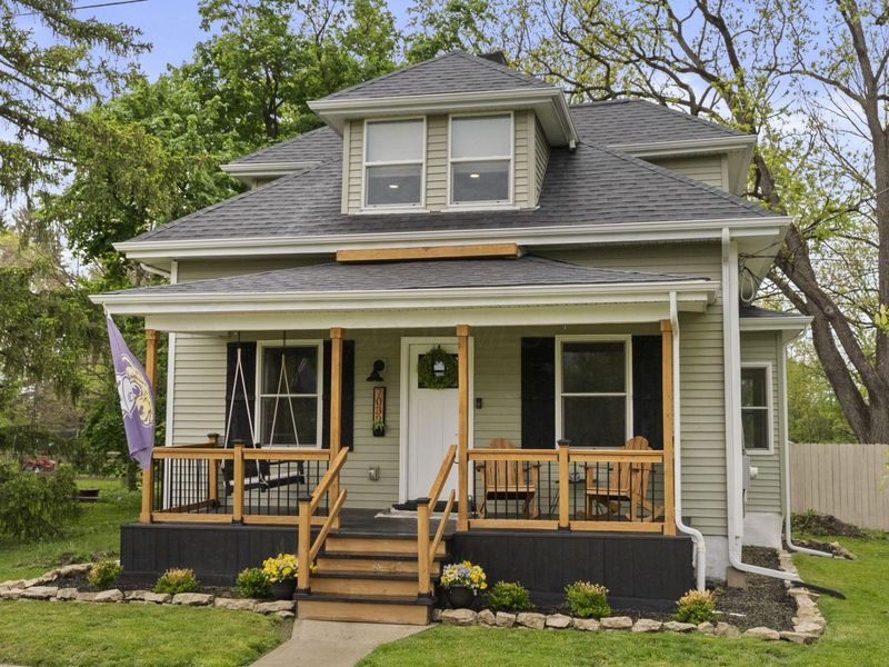 7032 Rings Road , Dublin, OH 43016 Photo 2