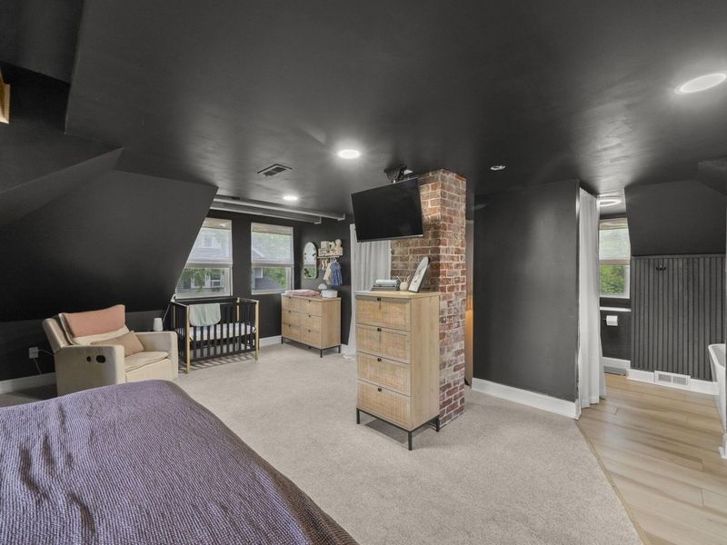 7032 Rings Road , Dublin, OH 43016 Photo 26