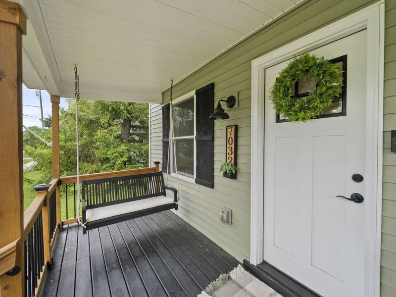 7032 Rings Road , Dublin, OH 43016 Photo 4