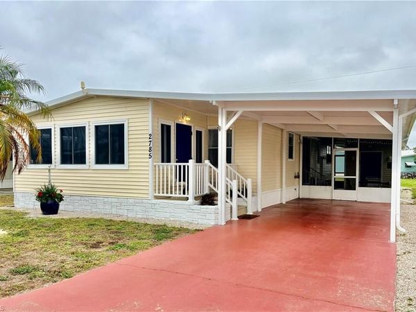 2785 Wedgewood DR, NORTH FORT MYERS, FL 33917