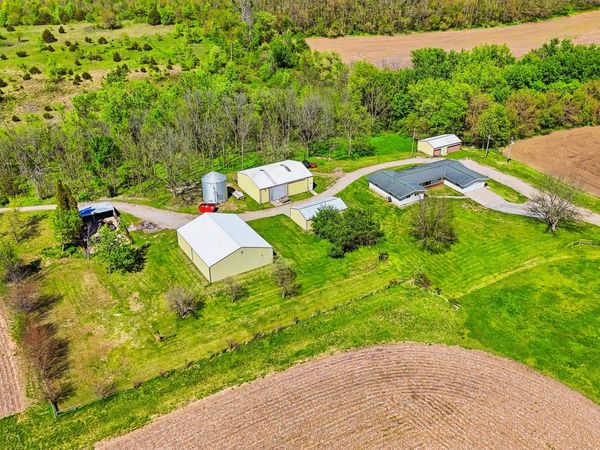 2419 155TH STREET, Muscatine, IA 52761