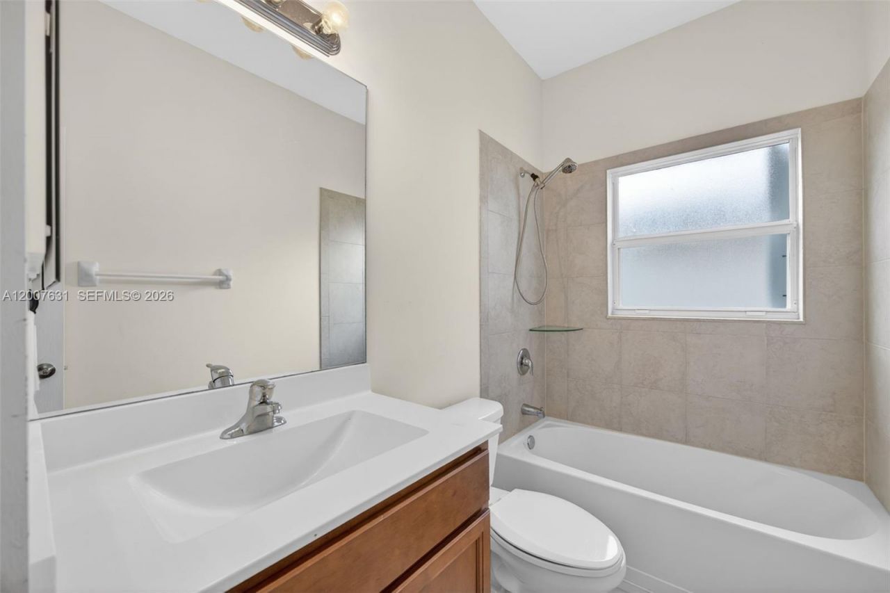 236 SE 32nd Ave, Homestead, FL 33033 Photo