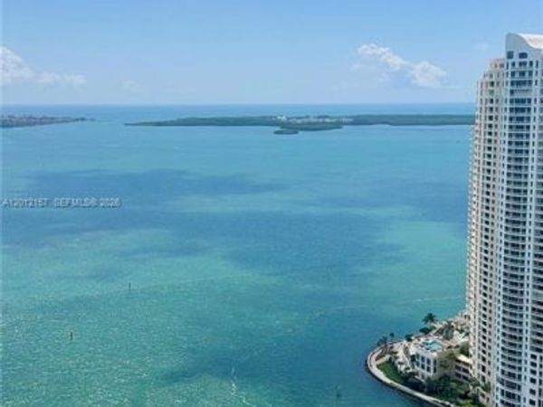 335 S Biscayne Blvd , Unit UPH-01, Miami, FL 33131