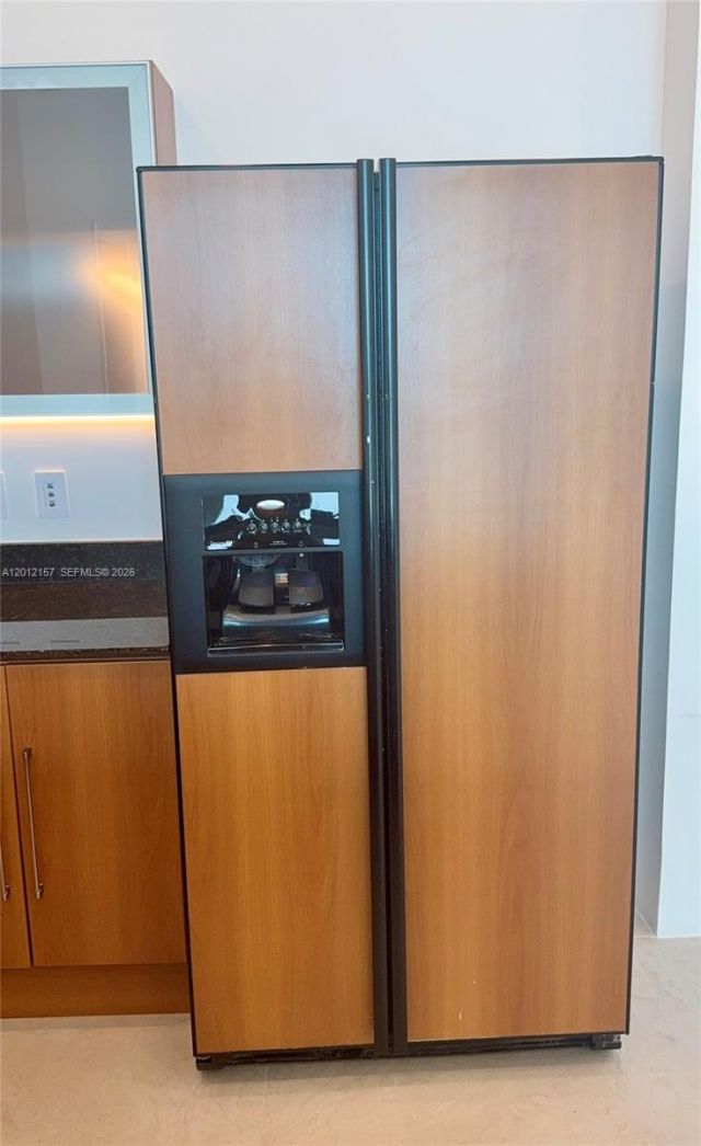 335 S Biscayne Blvd, Unit UPH-01, Miami, FL 33131 Photo