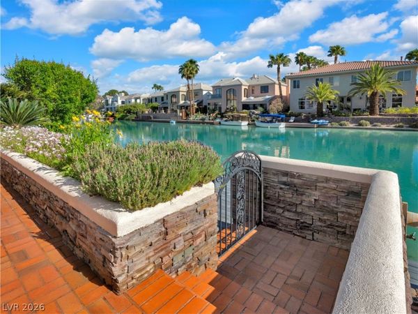 8740 Carlitas Joy Court, Las Vegas, NV 89117