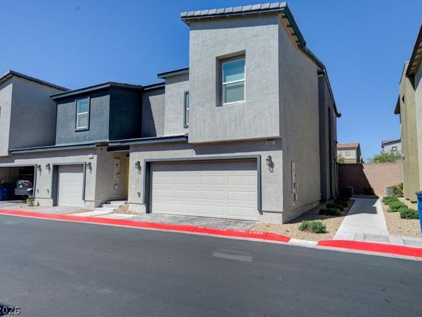 9931 Daffodil Hills Street, Las Vegas, NV 89141