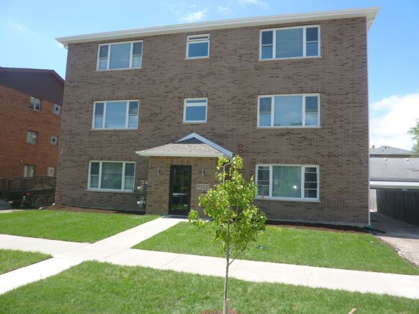 9522 S 53rd Avenue, Unit 3N, Oak Lawn, IL 60453