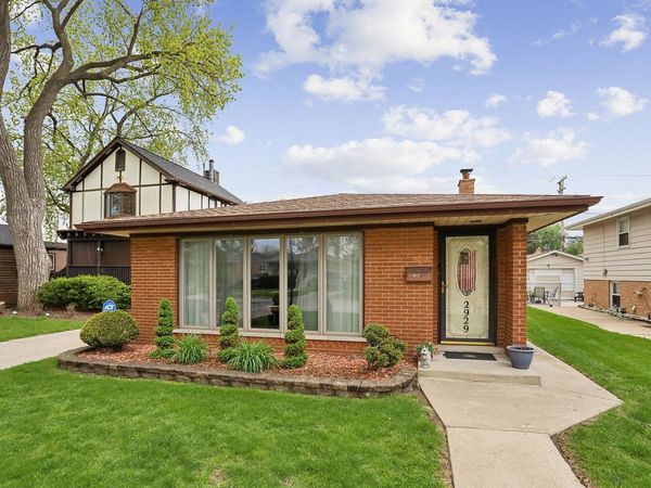 2929 W 102nd Place , Chicago, IL 60655