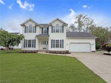 921 Lockwood Road , Barberton, OH 44203