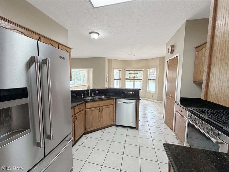 921 Lockwood Road, Barberton, OH 44203 Photo 11