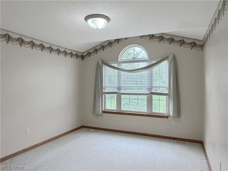 921 Lockwood Road, Barberton, OH 44203 Photo 28