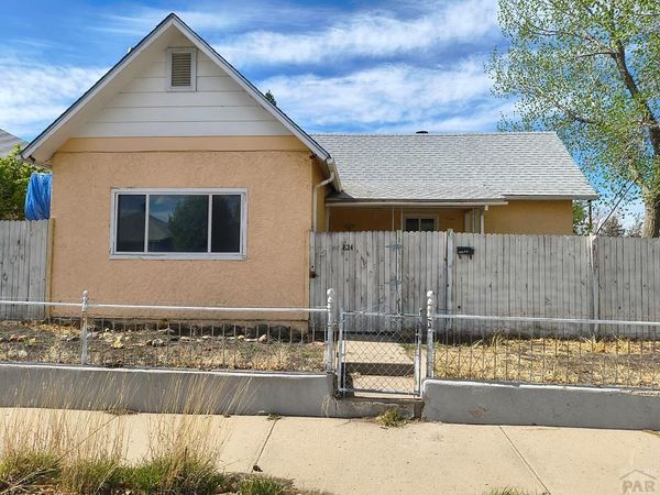 824 W 7th St, Walsenburg, CO 81089